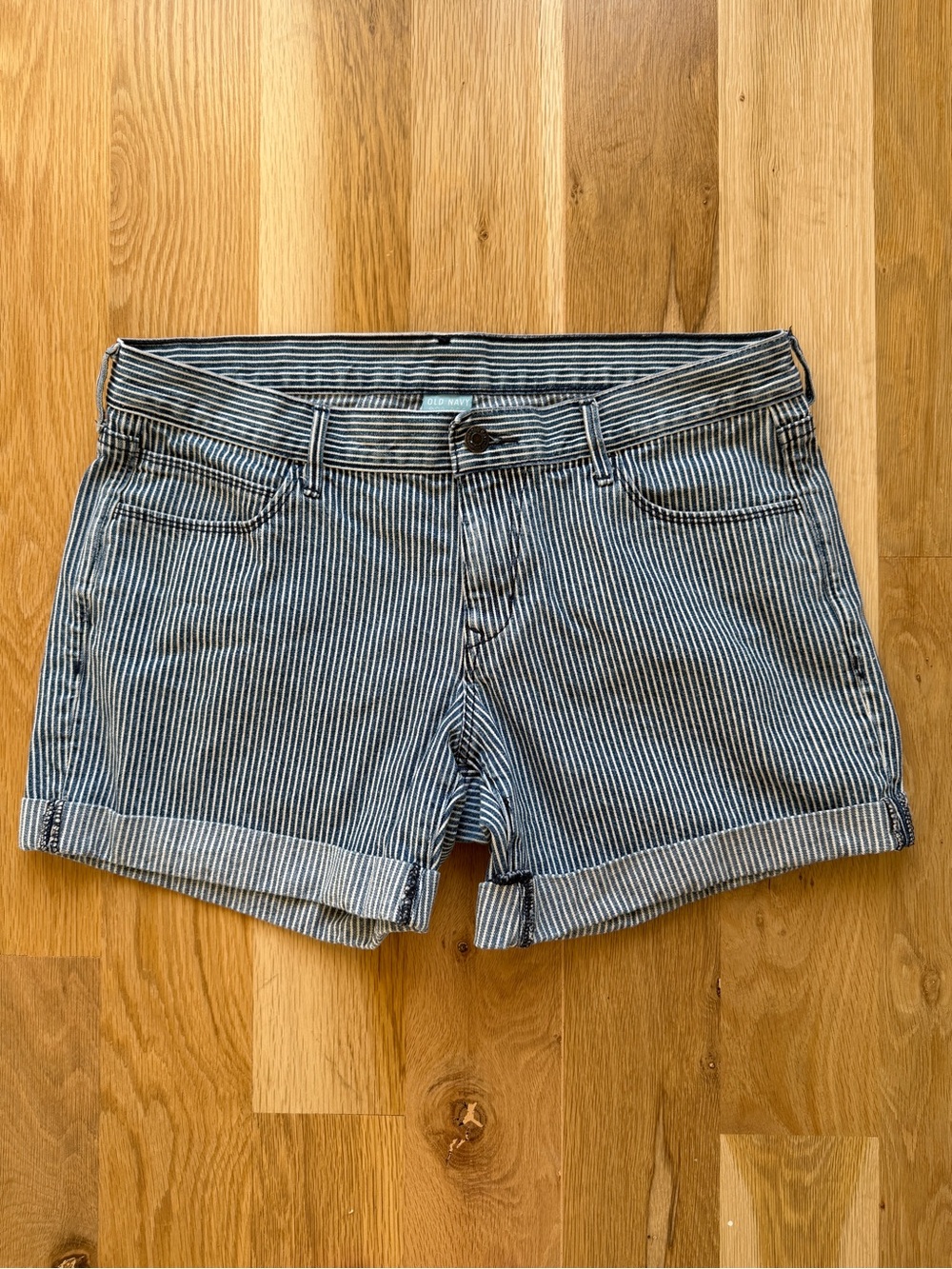 100% Cotton Old Navy Hickory Striped 5” Jean Shorts - Size 12